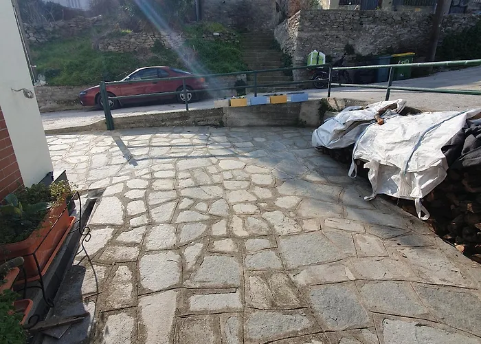 Xrisa's House شقة *